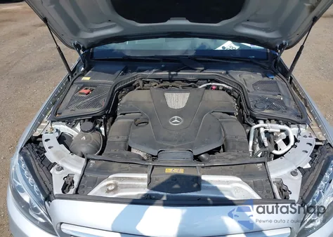 2015 Mercedes-Benz C 400 4Matic z USA, uszkodzony, nr VIN 55SWF6GB9FU039892